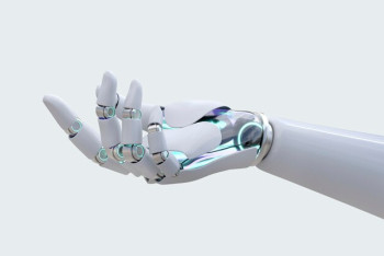 Фотография к новости: Робот-судебный исполнитель появился в Казахстане