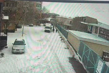 Фотография к новости: Пьяная жезказганка угнала ГАЗель и попала на ней в ДТП