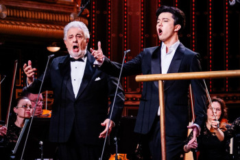 Фотография к новости: Димаш анонсировал премьеру песни