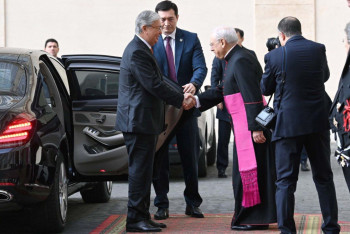 Фотография к новости: Токаева встретили в Ватикане