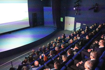 Фотография к новости: Фильм о Кантаре показали в Москве