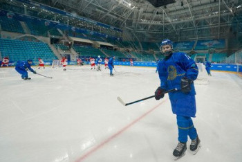 Фотография к новости: Сборная Казахстана по хоккею разгромила соперника в Канвоне