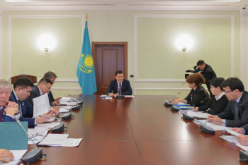 Фотография к новости: Ведомственные награды появятся у Агентства по делам госслужбы, МЧС и Минпромышленности