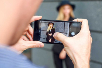 Фотография к новости: 20 казахстанских мобилографов пригласили в Нью-Йоркскую киноакадемию