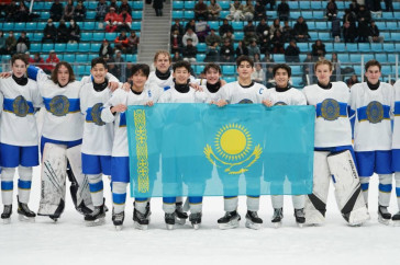Фотография к новости: Юные хоккеисты принесли Казахстану третью медаль на Олимпийских играх в Канвоне