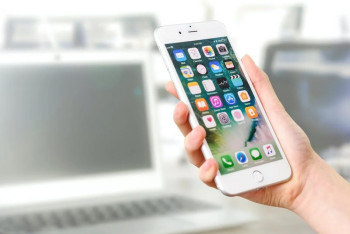 Фотография к новости: Apple разрешит скачивать приложения из сторонних магазинов