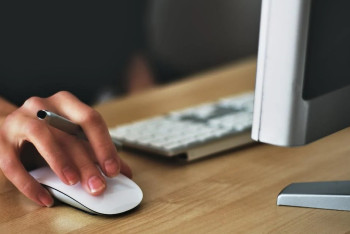 Фотография к новости: В России "упал" Интернет - СМИ