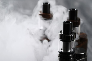 Фотография к новости: Подпольный цех по производству жидкостей для вейпов организовал житель Астаны