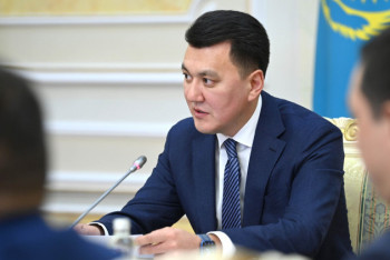 Фотография к новости: Ерлан Карин высказался о реализации проекта "Нацфонд - детям"