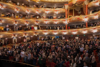 Фотография к новости: В столичном театре описали астанчан, которые к ним приходят