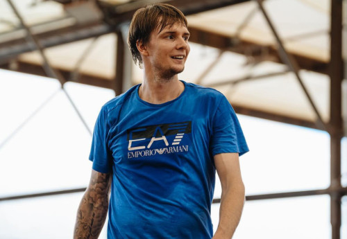 Фотография к новости: Бублик совершил камбэк и вышел в финал турнира в Монпелье