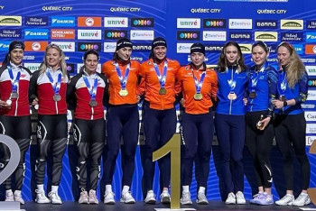 Фотография к новости: Исторический результат показали казахстанки на Кубке мира по конькобежному спорту