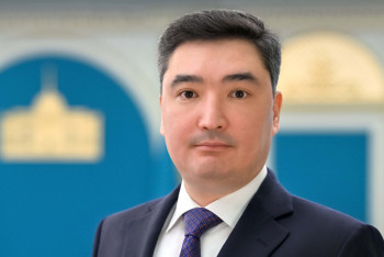 Фотография к новости: На должность премьер-министра Казахстана предложена кандидатура Олжаса Бектенова