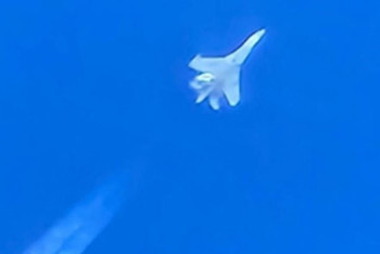 Фотография к новости: Полет российского истребителя над ЗКО возмутил жителей региона