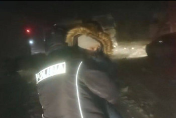 Фотография к новости: Автобус с иностранцами застрял на трассе в Актюбинской области