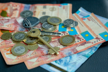 Фотография к новости: В Казахстане предлагают увеличить срок накопления на депозитах "Отбасы банка" до 8 лет