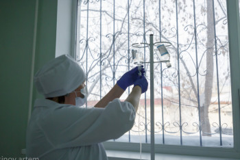 Фотография к новости: Ребёнок умер в клинике после отравления лекарствами: депутат требует принять меры