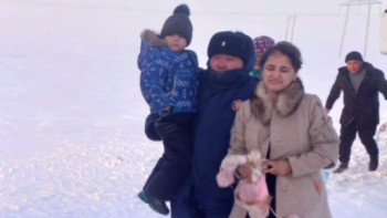 Фотография к новости: 64 иностранца эвакуировали с трассы в Акмолинской области