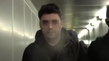 Фотография к новости: Подозреваемого в контрабанде золота экстрадировали  из Баку в Казахстан