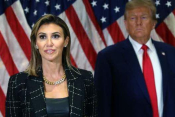 Фотография к новости: Суд обязал Трампа выплатить более 350 миллионов долларов и запретил брать кредиты