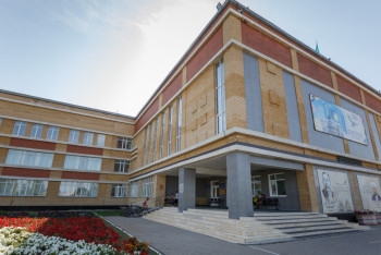 Фотография к новости: Сколько школ построили в Казахстане за год