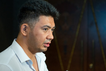 Фотография к новости: Депутата Тимура Елеусизова наказали за мат во время выступления