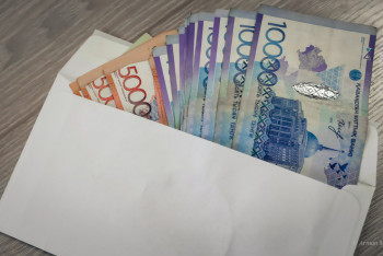 Фотография к новости: Адвокат обогатилась за счет своих подзащитных почти на 165 млн тенге в Астане