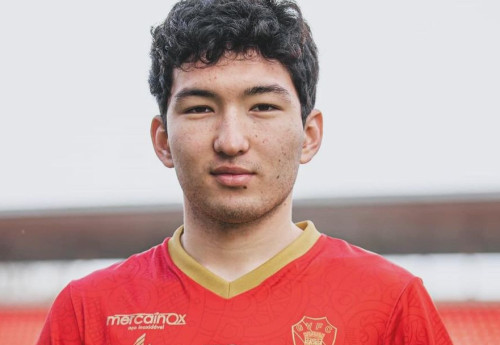 Фотография к новости: Казахстанец стал игроком португальского футбольного клуба