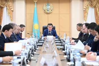 Фотография к новости: Вопросы защиты прав мигрантов и жертв торговли людьми обсудили в сенате