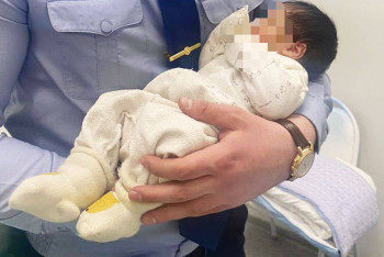 Фотография к новости: Брошенного на улице в мороз младенца могут вернуть матери в Караганде