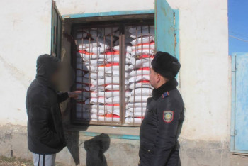 Фотография к новости: Украли более 100 мешков риса: преступников задержали в Кызылорде