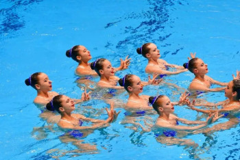 Фотография к новости: Сборная Казахстана по артистическому плаванию завоевала "золото" чемпионата Азии