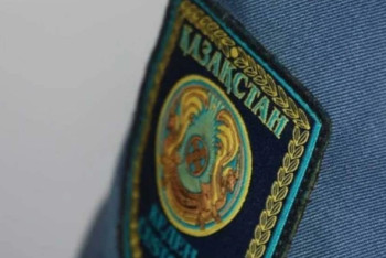 Фотография к новости: Таможенников Туркестанской области подозревают в получении взяток