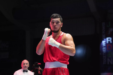 Фотография к новости: Казахстанский боксер стартовал с победы на турнире в Италии