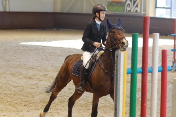 Фотография к новости: Конно-cпортивные соревнования среди девушек проходят в Астане