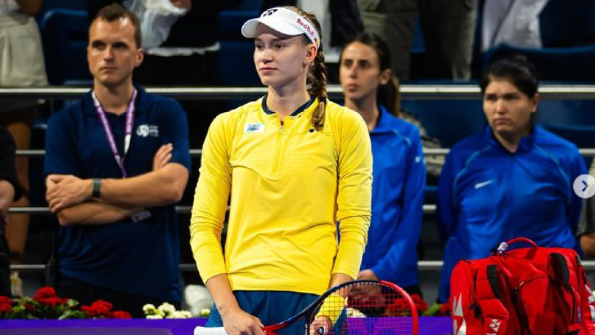  instagram.com/lenarybakina