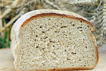 Фотография к новости: Более чем на 40% завысила цену на хлеб предприниматель в СКО