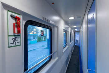 Фотография к новости: Актюбинец отсудил у "Пассажирских перевозок" деньги за грязь в вагоне поезда