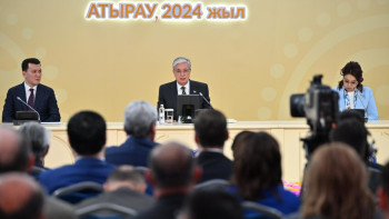 Фотография к новости: Президент призвал объединиться в борьбе с пороками общества