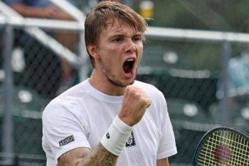 Фотография к новости: Первая ракетка Казахстана установил личный рекорд в мировом рейтинге