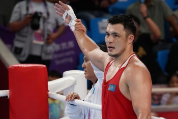 Фотография к новости: Громкой сенсацией закончился бой Камшыбека Кункабаева в Баку