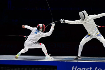 Фотография к новости: Казахстанские фехтовальщики победили олимпийских чемпионов и пробились в полуфинал