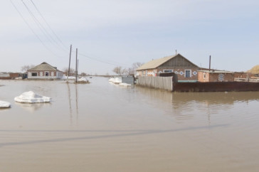 Фотография к новости: "Терпели и дальше терпеть будем":  почему сельчане в Костанайской области отказываются переселяться из зоны паводка