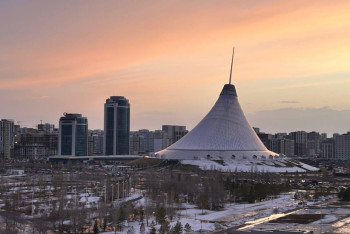 Фотография к новости: Вместо новых ТРЦ в Астане построят два сквера