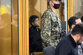 Фотография к новости: Бишимбаев ходил с ножом и хотел убить себя, рассказал свидетель трагедии