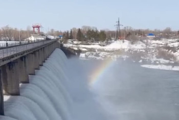 Фотография к новости: Паводок в СКО: вода идёт большой волной