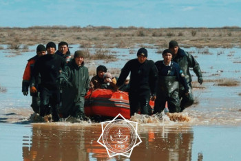 Фотография к новости: С зон подтопления в Казахстане эвакуировали 63 927 человек