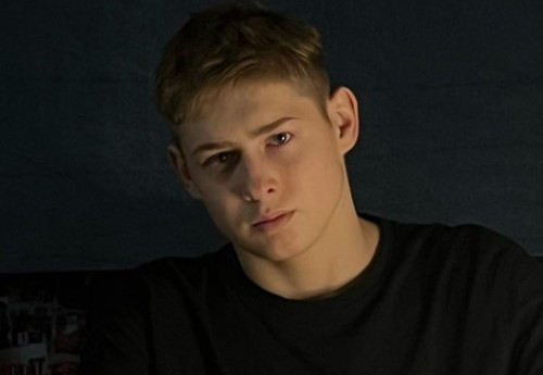 Фотография к новости: Виктор Друзин взял бронзу на этапе кубка мира по артистическому плаванию в Китае