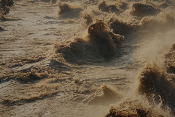 Фотография к новости: Kaspi.kz передал еще 500 миллионов тенге на помощь пострадавшим при паводках