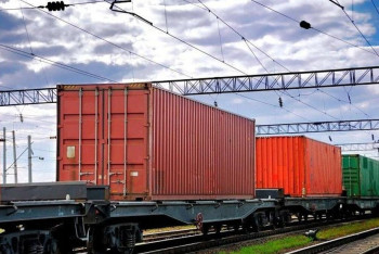 Фотография к новости: Сотрудники КТЖ неправомерно задерживали контейнеры из Кыргызстана